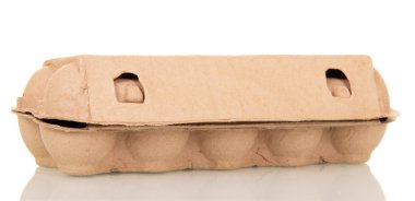 Beyaz izole karton konteyner yumurta.