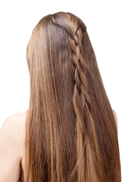 Gepflegtes, schönes Haar junges Mädchen, teilweise zu Zöpfen geflochten. isoliert auf weißem Hintergrund. — Stockfoto