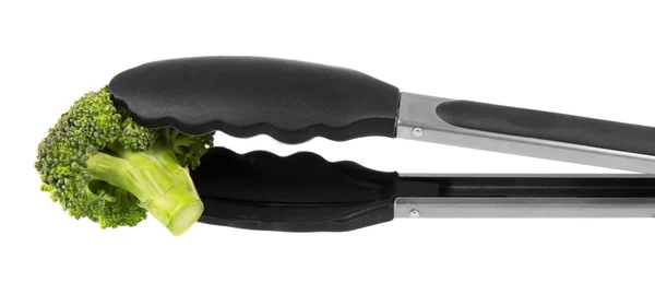 Taze brokoli, beyaz arka plan üzerinde izole mutfak maşa. — Stok fotoğraf