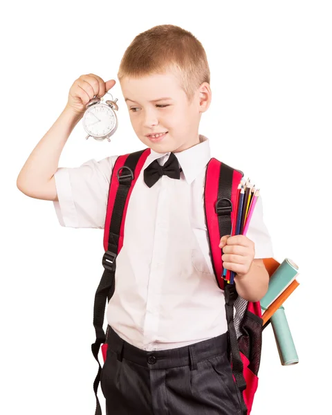 Lindo chico con mochila roja en prisa a la escuela . —  Fotos de Stock