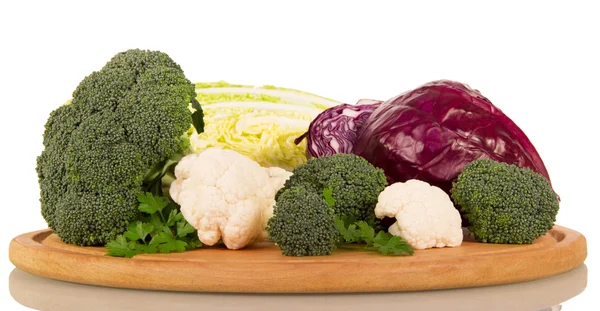 Lahana türleri: brokoli, karnabahar, Çin ve izole kırmızı. — Stok fotoğraf