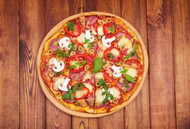 lezzetli yüce pizza