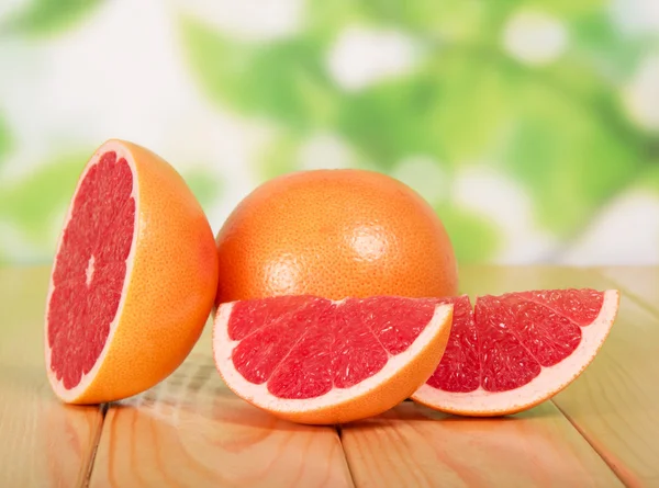 Вкусные спелые Грейпфруты — стоковое фото