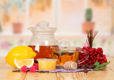 Kartopu ve limon ile çay