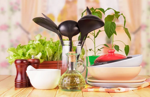 Tableware set with herbs — Stock Photo, Image