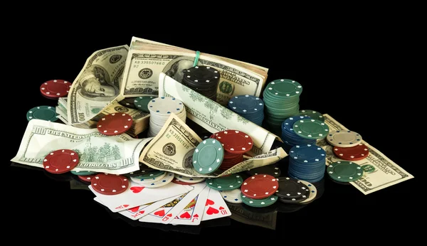 Chips di poker e banconote in dollari — Foto Stock