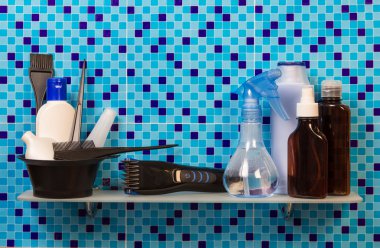 Saç aksesuarları raf