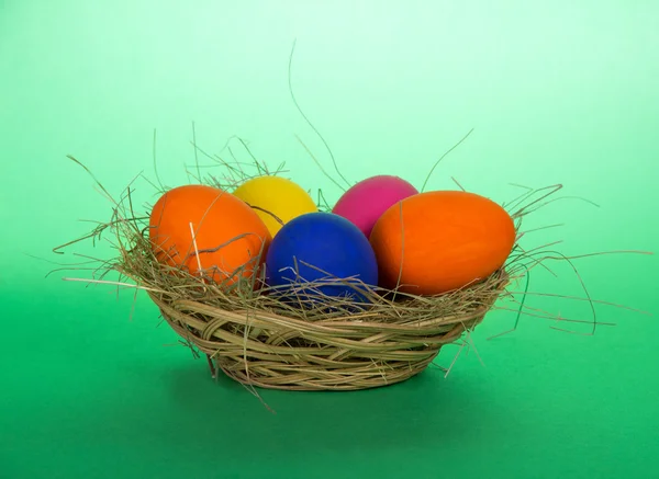 Huevos de Pascua brillantes —  Fotos de Stock