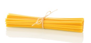 İzole pişmemiş makarna çeşitleri