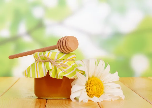 Frasco de mel fresco da flor — Fotografia de Stock