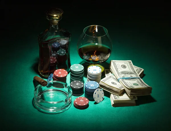 Whiskey, Dollars and casino chips — Stock Photo, Image