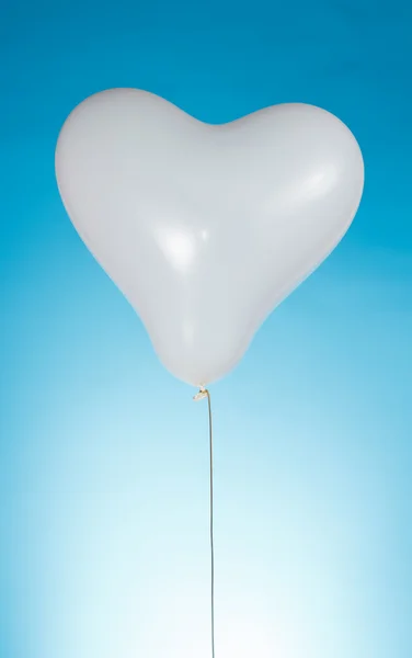 Balão em forma de coração — Fotografia de Stock