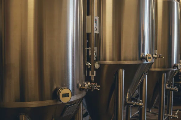 Een Close Shot Van Bier Brouwerij Apparatuur — Stockfoto
