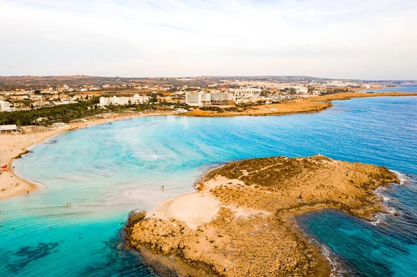 Kıbrıs Rum Kesimi Nin Ünlü Turistik Plajı Ayia Napa Daki — Stok fotoğraf