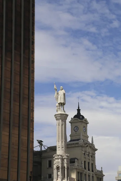 Verticais Quentes Estátua Cristóvão Colombo Madrid Spai — Fotografia de Stock
