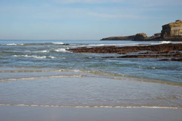 Χαμηλή Παλίρροια Στις Ακτές Του Biarritz Στον Βισκαϊκό Κόλπο Γαλλία — Φωτογραφία Αρχείου