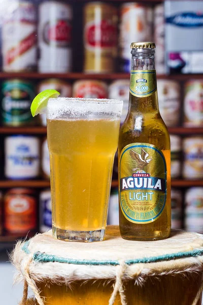 Ccuta Colômbia Mar 2018 Michelada Gelada Feita Cerveja Fermentada Colombiana — Fotografia de Stock