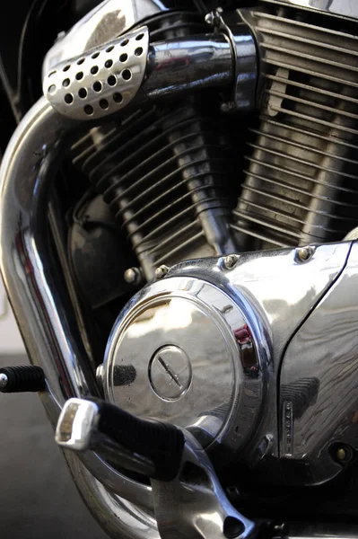 Primer Plano Motor Motocicleta Con Cromado — Foto de Stock