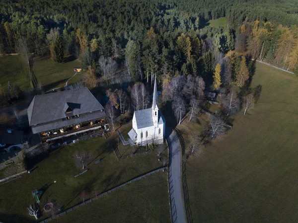 Вид Церкви Дома Высоты Птичьего Полета — стоковое фото