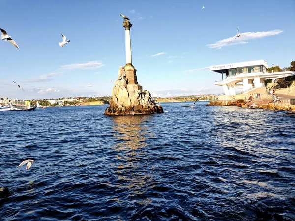 Памятник Затонувшим Кораблям Севастополе Украина — стоковое фото