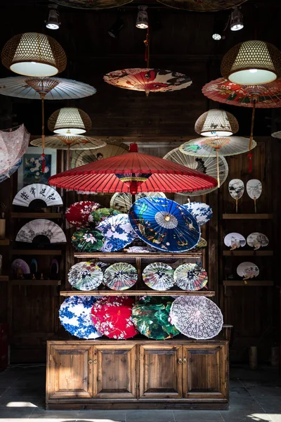 Уюан Китай Ноября 2019 Года Китайские Зонты Выставлены Магазине Вуюань — стоковое фото