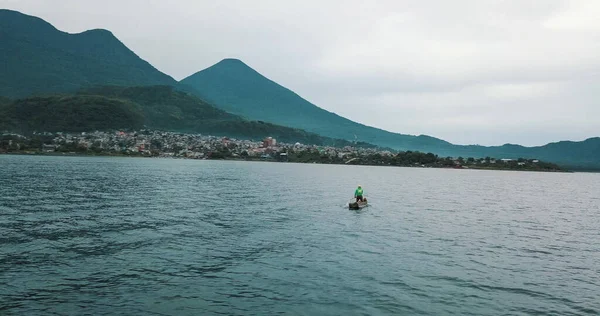 Eine Luftaufnahme Des Atitlan Sees Guatemala Einem Touristengebiet Mit Indigenen — Stockfoto