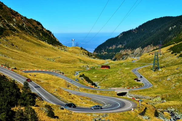 Una Vista Aérea Carretera Sinuosa Transfagarasan Las Montañas Fagaras Rumania — Foto de Stock