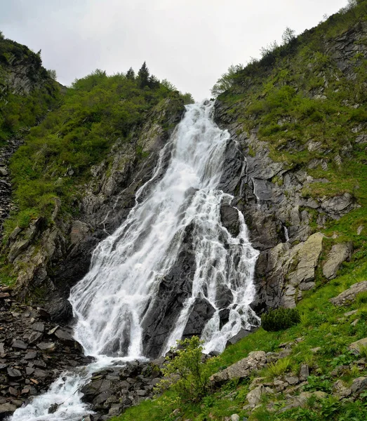 Colpo Verticale Balea Cascata Nelle Montagne Fagaras Romania — Foto Stock