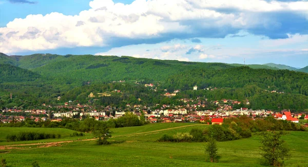 Красивая Воздушная Съемка Городского Пейзажа Совата Расположенного Румынии — стоковое фото