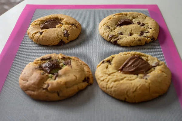 Tiro Foco Seletivo Biscoitos Chocolate Chip — Fotografia de Stock