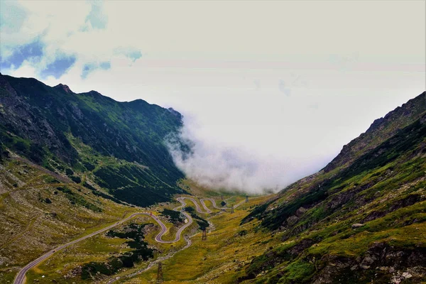 Fascinante Disparo Hermosas Montañas Fagaras Rumania —  Fotos de Stock