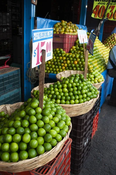 Bunch Lemons Local Market — Stock Photo, Image