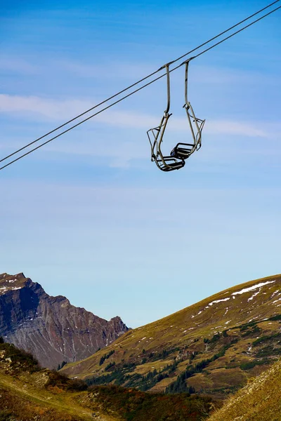 Tiro Vertical Assentos Elevadores Esqui Perto Walmendingerhorn Mittelberg Áustria — Fotografia de Stock