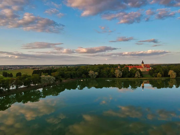 Malowniczy Widok Jeziora Douhae Białorusi Pochmurny Dzień — Zdjęcie stockowe