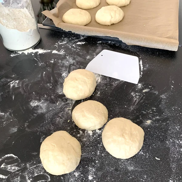 Primo Piano Palline Pasta Con Ingredienti — Foto Stock