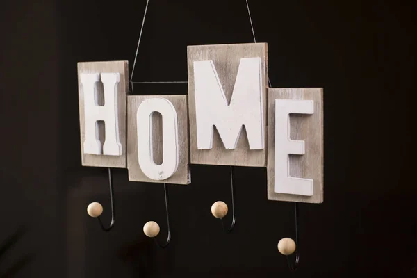 Eine Nahaufnahme Von Holzbuchstaben Die Das Wort Home Home Interior — Stockfoto