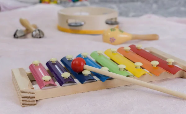 Primer Plano Coloridos Instrumentos Musicales Para Niños Para Estimulación Temprana — Foto de Stock