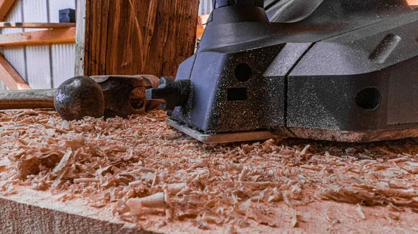 Closeup Wood Chip Cutter Machine Placed Wooden Table — Stock Photo, Image