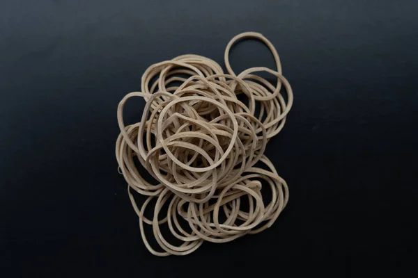 Top View White Elastic Rubber Bands Isolated Black Background — Stock Photo, Image