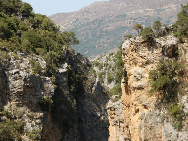 Enorma Klipporna Som Fångats Kreta Grekland Dagtid — Stockfoto