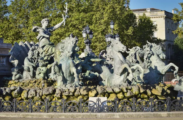 Eine Nahaufnahme Eines Teils Der Skulptur Brunnen Des Aux Girondins — Stockfoto