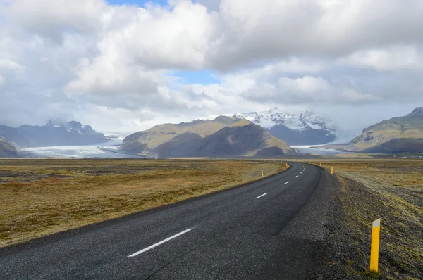 Famosa Carretera Circunvalación Islandia Glaciar Svinafellsjokull —  Fotos de Stock