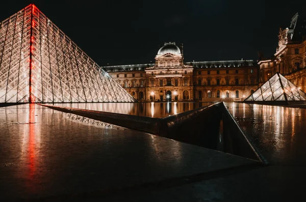 Parijs Frankrijk Nov 2020 Prachtige Landschapsopname Van Het Louvre Museum — Stockfoto