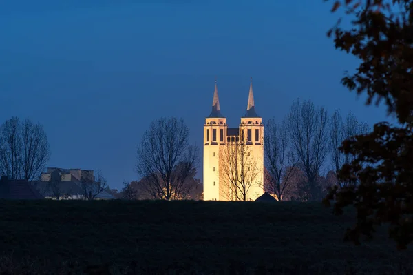 Eine Beleuchtete Burg Opole Polen Bei Nacht — Stockfoto