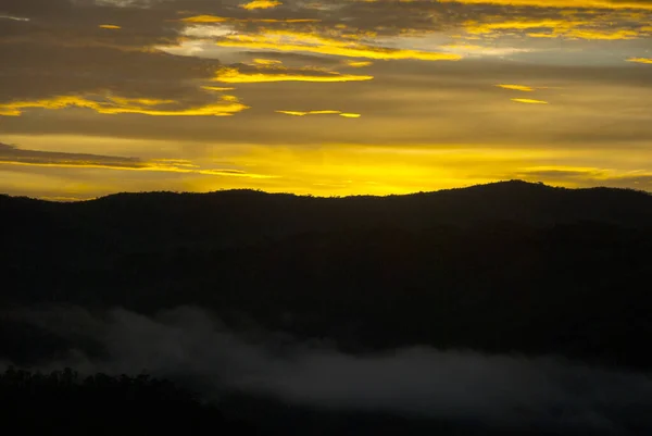 Nuvens Nascer Sol Montanhas Guatemala Céu Dramático Com Cores Impressionantes — Fotografia de Stock