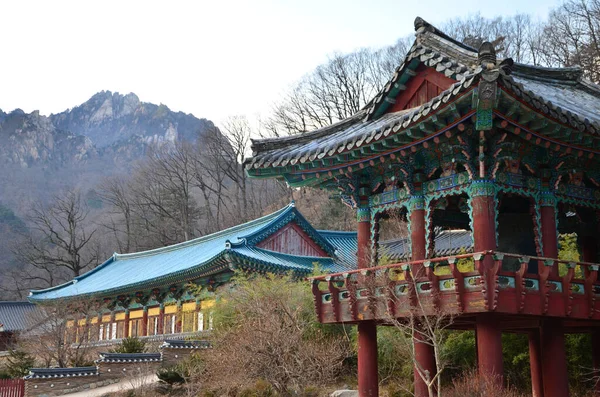 Piękne Tradycyjne Budynki Parku Narodowym Seoraksan Korea Południowa — Zdjęcie stockowe