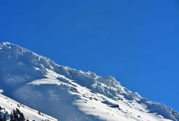Zdjęcie Malowniczego Zimowego Krajobrazu Malowniczych Górach Fagaras Rumunia — Zdjęcie stockowe