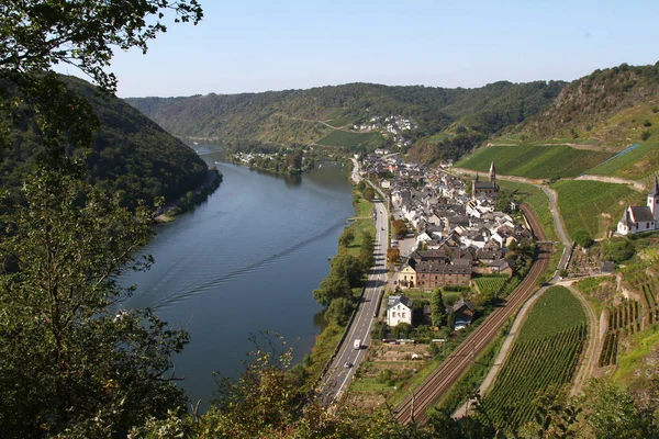 Hatzenport Almanya Daki Moselle Nehrinin Manzarası — Stok fotoğraf