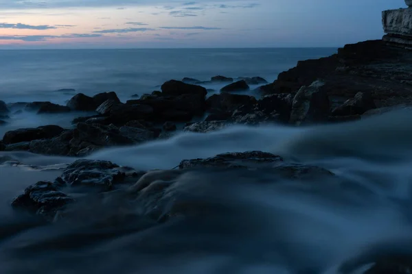 Waves Sea Crashing Rocks Sunset — Stock Photo, Image
