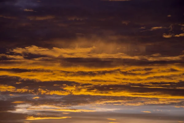 Sonnenaufgangswolken Und Berge Guatemala Dramatischer Himmel Mit Markanten Farben Tropisches — Stockfoto